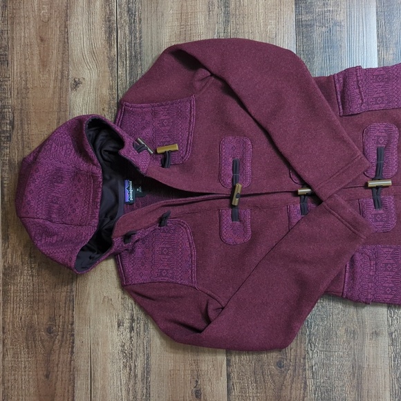 Patagonia Better Sweater Icelandic Coat Size XS Hooded Long Line in Oxblood Red - Picture 3 of 14
